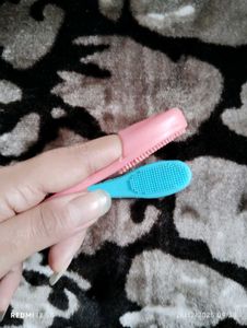 Finger Face Exfoliating Scrubber