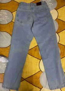 Light Wash Denim Jeans