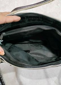 Handbags 👜