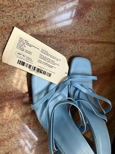 Brand New Blue Heels 👠