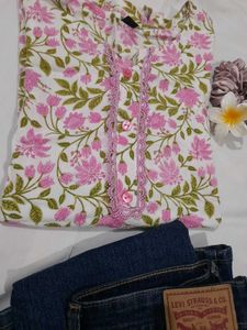 Floral Print Straight Kurti