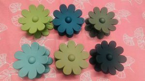 Large Beautiful Flower Premium Clatures