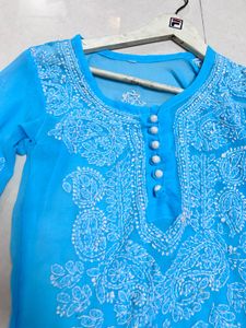 Sale !! Hurry Up Combo Kurti + Freebie Top