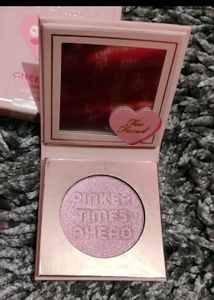 Too Faced (Blush) 🙂❤️
