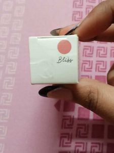 RARE BEAUTY BLUSH