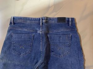 N6 - Women Ankle Length Jeans