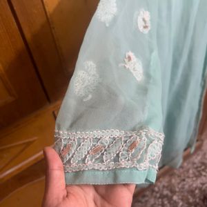 Chikankari Kurti With Attached Lining