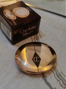 Charlotte tilbury Flawless Airbrush Compact.