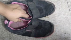 Sports Shoes In Pink And Black