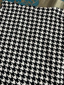 Houndstooth Mini Skirt
