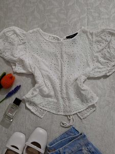 FOREVER 21 White Puff-sleeved Top