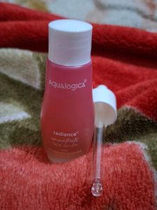Aqualogica Radiance+ Face Serum
