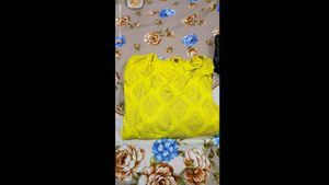New Kurthi With Skirt💛