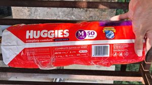 Huggies Baby Diapers M Size, 50 Count