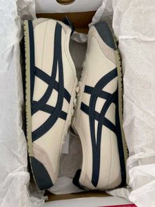 Onitsuka Tiger Sneakers