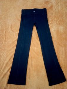 GapFit Sky High Studio Flare Leggings