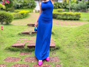 Elegant Blue Maxi 👗 Dress