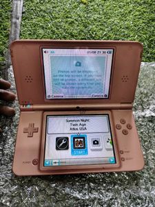 Nintendo DSI XL - Pink