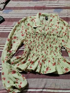 Floral Green Pista Top With Collar