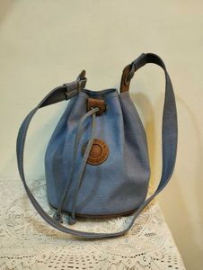 Blue Leather Bucket Bag 🌸