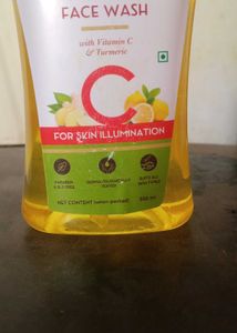 MAMAEARTH VIT.C FACE WASH