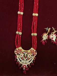 Red Beaded Jewellery Set