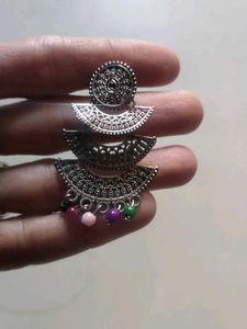 Earings