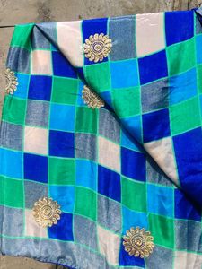 beautiful crape Checkered Saree