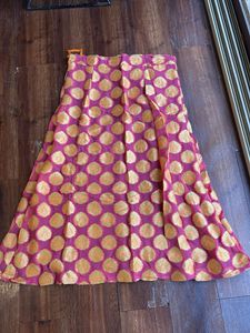 Colorful Ethnic Saree, Blouse &amp; Petticoat Set