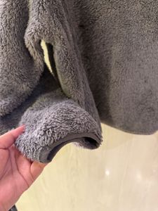 H&amp;M Collar Zip Sweater