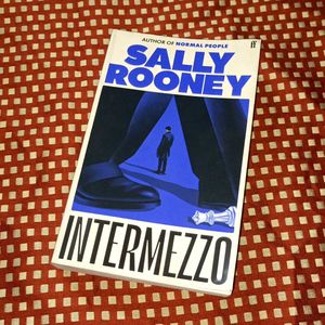 Sally Ronney Intermezzo