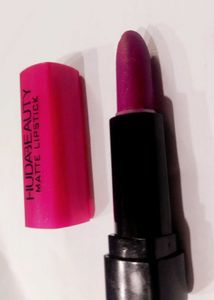 Huda Beauty Matte Lipstick