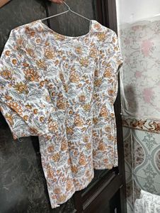 Floral Print Cotton Short Kurti