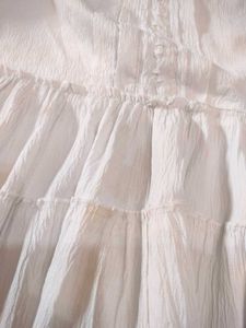 White  Empire ⭐ Crop Top