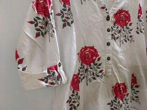 Utsa &#39;M&#39; Size, Floral Khadi Cotton Kurti, With Button Sleeves And Pockets