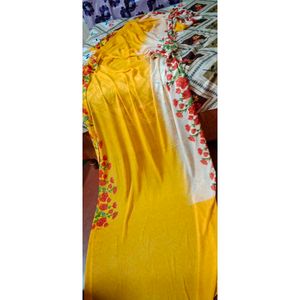 Yellow 🟡 Saare With Attached Falls
