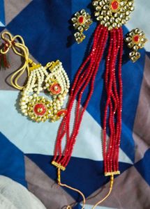 2 Purl And Moti Kundan Set