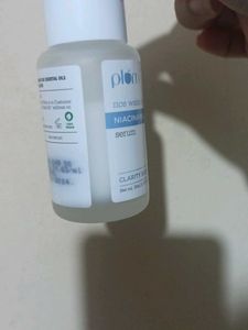 Plum Niacinamide Serum