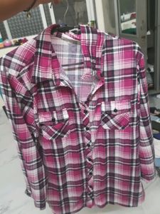 Black Pink Shirt