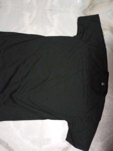Black Basic Tee