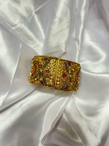 Gold covered bracelet