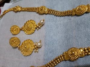 Gold Plated Necklace Set Along With Earrings