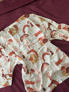 Patterned Short Sleeve Blouse