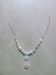 Elegant Necklace Set