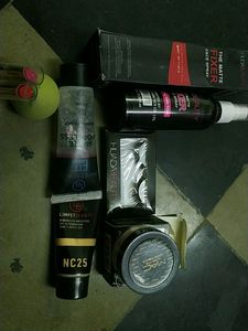 Price Drop Combo Of Huda Beauty NC25 Makeup Kit