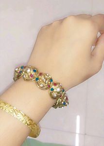 New Hair Accessories Vintage Costume Jewelry Bundl