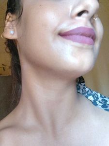 Nude Color Stroke Lipstick