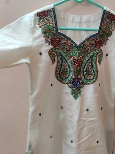 Elegant Embroidered Kurta