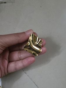 Gold Ruffle Earrings