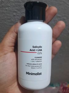 Minimalist Cleanser